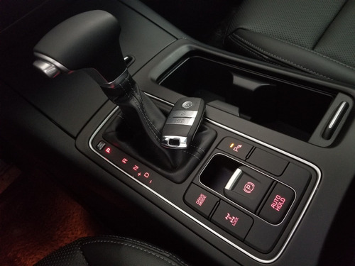 New Kia Sorento 2.2 4x4 (197hp) -crdi Premium - 2019