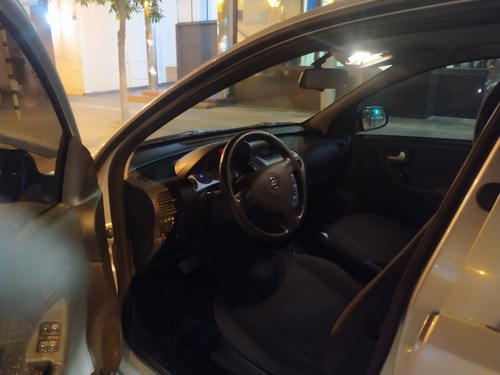 Chevrolet Corsa 1.8 Gl Aa+da 2008