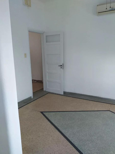 Apartamento En  La Comercial