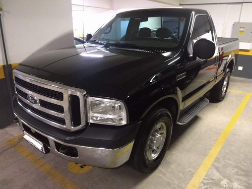 Ford F-250 3.9 Xlt 4x2 2p