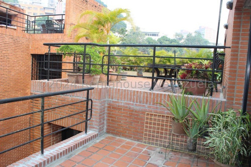 Precioso Y Amplio Tonwhouse En Venta En La Boyera. #25-20083