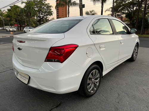 Chevrolet Onix 1.0 5p