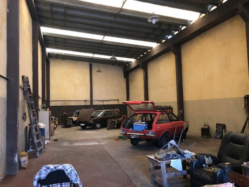Imagen 2 de 7 de Local Brazo Oriental Venta El Iniciador Prox. Nuevocentro- Construcción De Primera