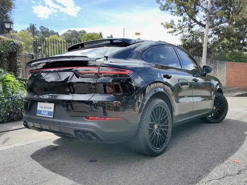 Porsche Cayenne 3.0 Platinum Edition