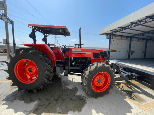 Tractor Kubota M9000 2007 90hp