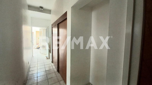 Imagen 19 de 26 de Casa En Renta En San Isidro - (2)