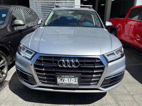 Audi Q5 2.0 L T Elite Dsg