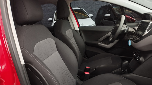 Peugeot 208 1.6 Allure Tiptronic