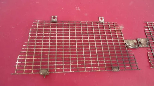 Grade Original Da Rural Willys F 75 (Usado)