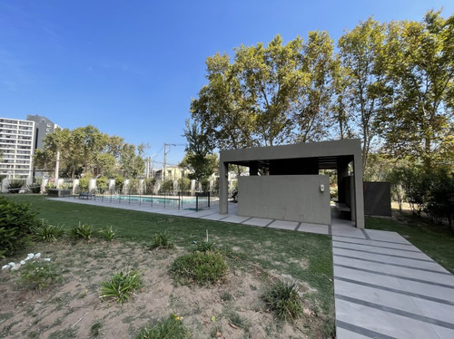 Rebajado, En Venta 1d1b Incluye Bodega, A Pasos Del Metro