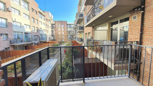 Imagen 3 de 26 de Venta Departamento - Villa Urquiza Con Balcon Pileta Parrilla Seguridad