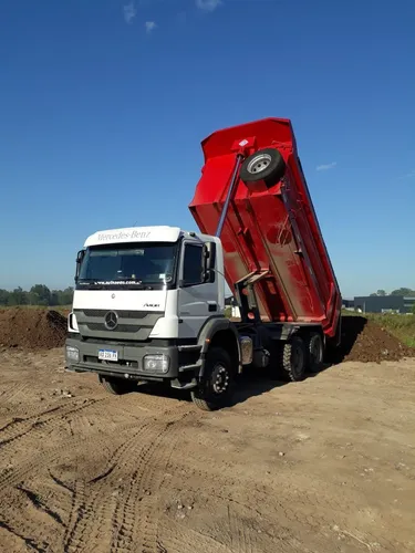 Alquiler De Camion 6x4, 8x4, Batea, Retro, Bobcat, Servicios