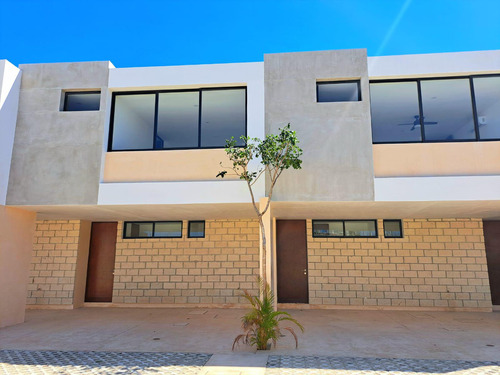 Casa En Venta En Temozón Norte En Mérida,yucatán