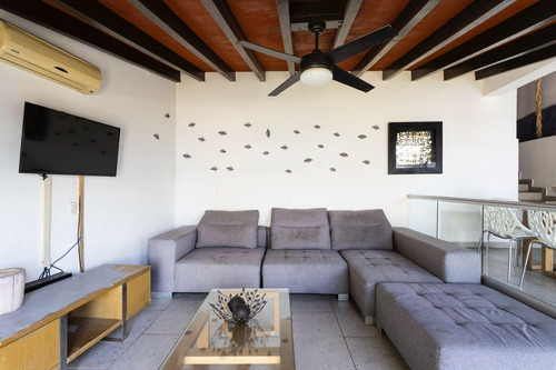 Casa A Orilla Del Lago De Tequesquitengo