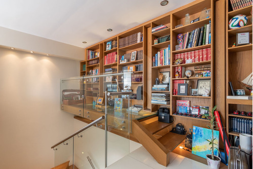 Departamento En Venta En Lomas De Bezares