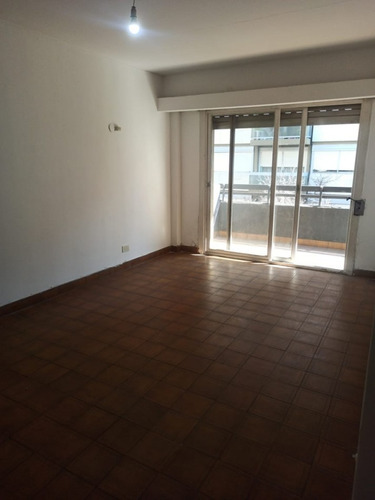 Imagen 3 de 9 de Departamento Dos Dormitorios