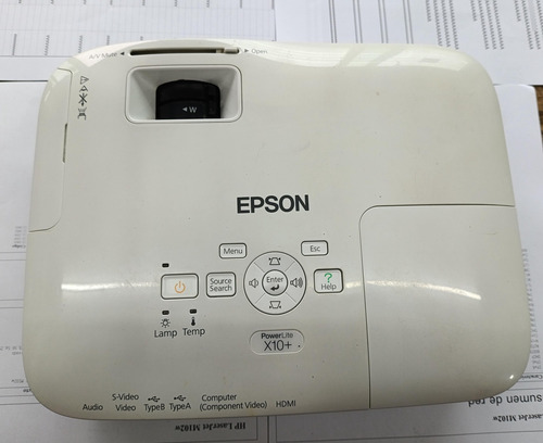 Video Proyector Epson H368a Con Lampara Para Piezas Blanco (Usado)