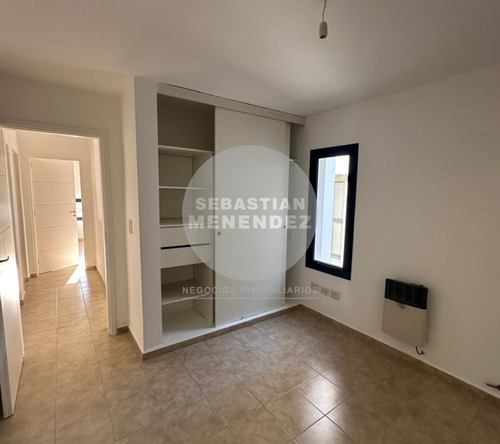 Apto Crédito - Housing Cerrado - 3 Dorm (1 En Suite)