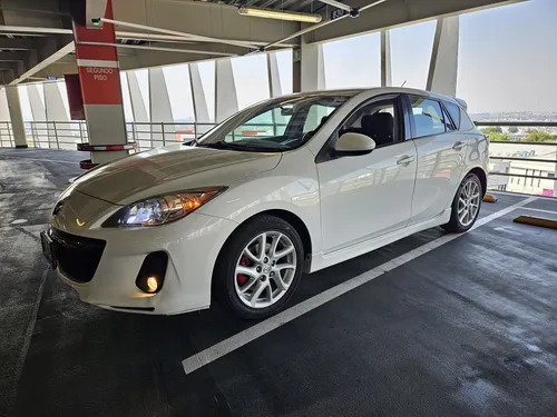 Bonito Mazda 3 Sport Gt 2012