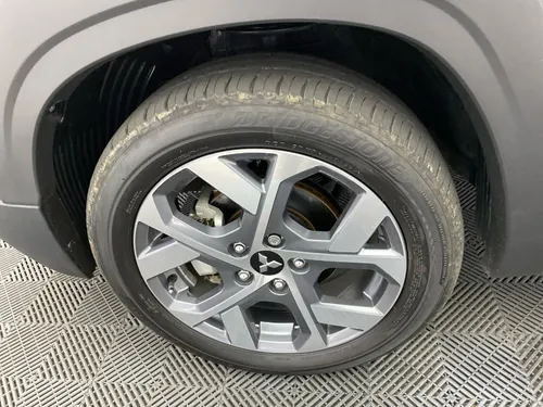 Mitsubishi Xpander Cross 1.5 Cross At