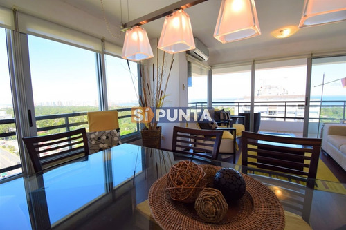 Imagen 16 de 30 de Pent House , 3 Dormitorios A Nuevo ! Con Servicios!