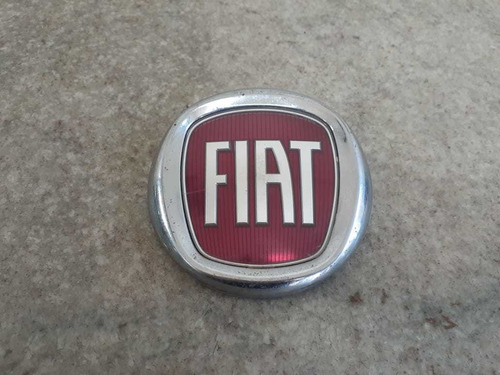 Emblema Logo Dianteiro Fiat Punto 2014 A 2017 Original