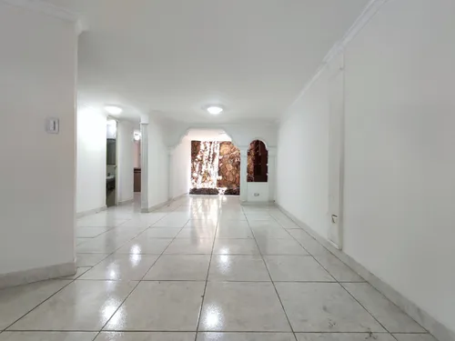 Casa En Venta En El Bosque. Cod V18059