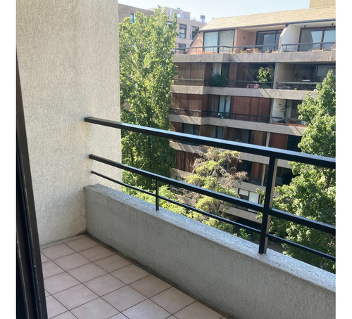 Lindo Departamento En Ubicación Privilegiada De Providencia