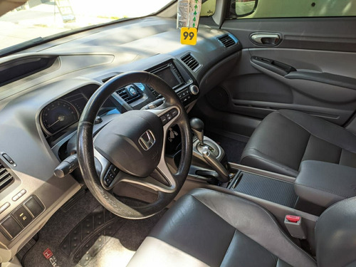 Imagem 4 de 6 de Honda Civic 2011 1.8 Lxl Couro Flex Aut. 4p