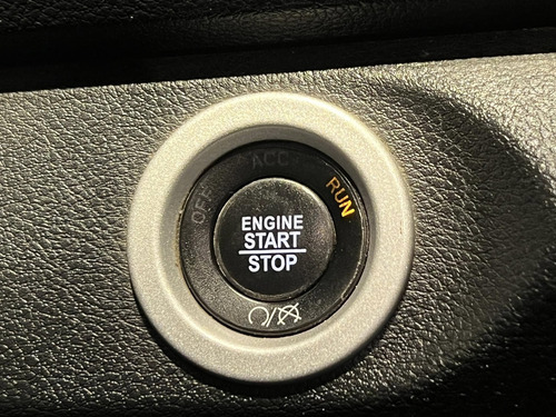 RAM 1500 5.7 Laramie Atx V8
