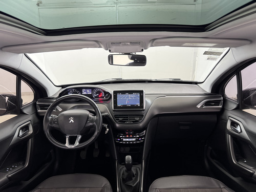 Peugeot 2008 1.6 FELINE L16