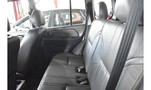 Imagem 5 de 11 de Pajero Tr4 2.0 4x2 16v 140cv Flex 4p Automático