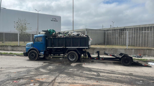 Alquiler De Camión Volcador Y Minicargadora,servicio De Volq