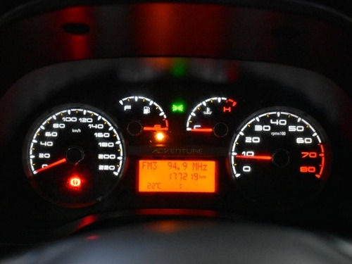 Imagem 7 de 8 de Strada 1.8 Mpi Adventure Ce 16v Flex 2p Manual