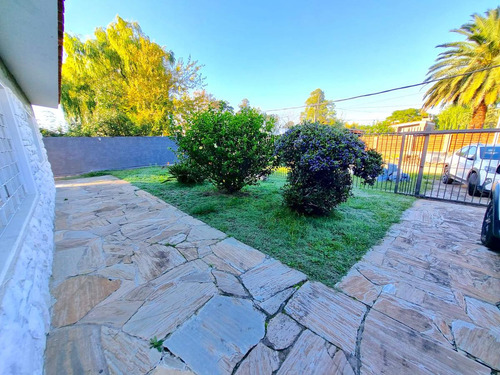 Casa En Venta 3 Dormitorios Barbacoa Piscina El Pinar