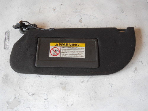 Imagen 3 de 3 de Vendo Vicera De Sol De Lincoln Town Año 2002, Color Negro