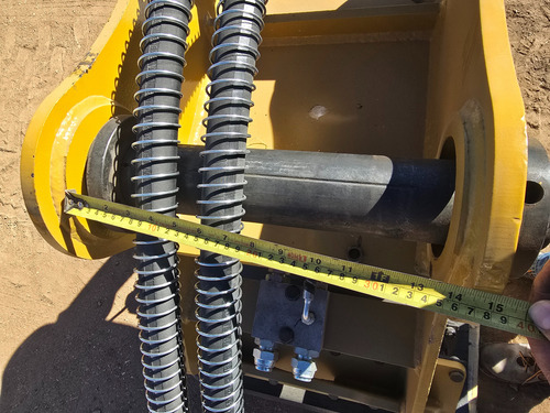 Compactador Tipo Placa Vibratoria Para Excavadora 320 O Simi
