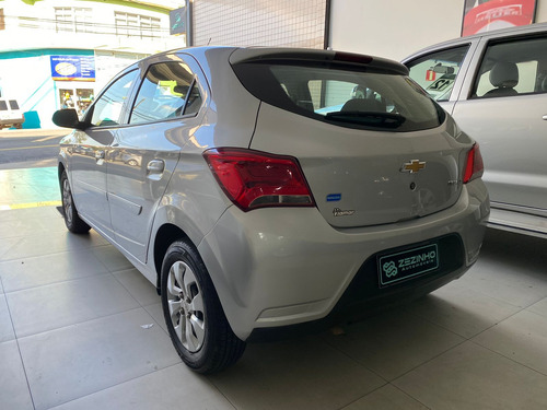Chevrolet Onix 1.0 Lt 5p