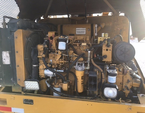 Imagen 5 de 7 de Compactador Neumatico Caterpillar Ps-200 B