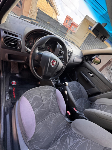 Fiat Siena 1.4 El Flex 4p