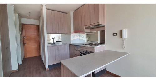 Oportunidad! 2d 2b Uno En Suite, 46 M2, Metro