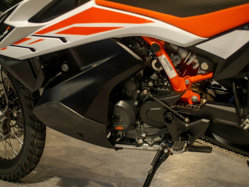 Imagen 23 de 25 de Ktm Adventure 790 R 2022 Disponible Ya