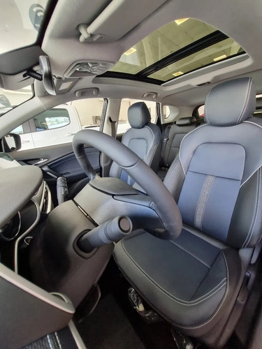 Imagen 3 de 25 de Chevrolet Tracker Premier 0km#7