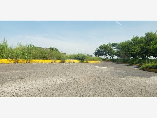 Imagen 4 de 6 de Terreno Comercial En Venta Colinas De Santa Fe