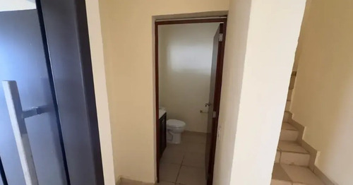 Casa A Precio Remate En Circuito Pino Triste, Nuevo Ixtapa, Puerto Vallarta Jalisco. Arf