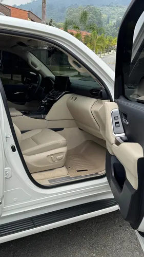 Toyota Land Cruiser Lc300 Vx-r 2024 Diésel Oman Aerokit