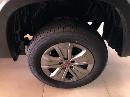 Imagem 3 de 10 de Fiat Toro 1.8 16v Evo Flex Freedom At6