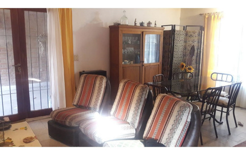 Imagen 23 de 30 de Casa 2 Dor. - Patio - Cochera - Gran Terreno - Bº Jardines Del Boulevard - Córdoba