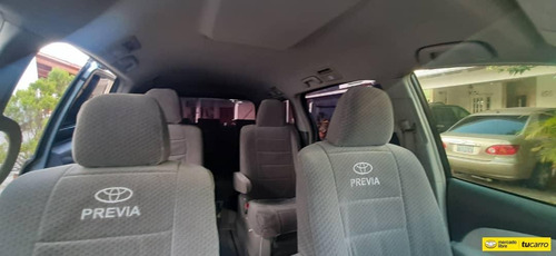 Toyota Previa .