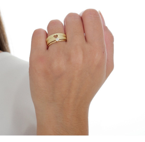 Imagem 4 de 8 de Par De Alianças Banhada A Ouro 18k 6mm Coração Vazado